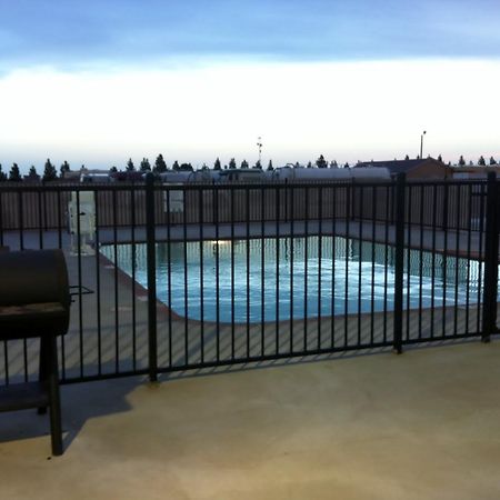 Southern Inn And Suites Kermit Εξωτερικό φωτογραφία