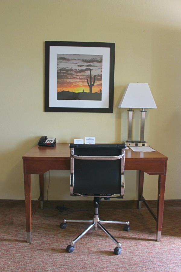 Southern Inn And Suites Kermit Εξωτερικό φωτογραφία